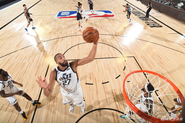 场争夺冠军 场争夺冠军