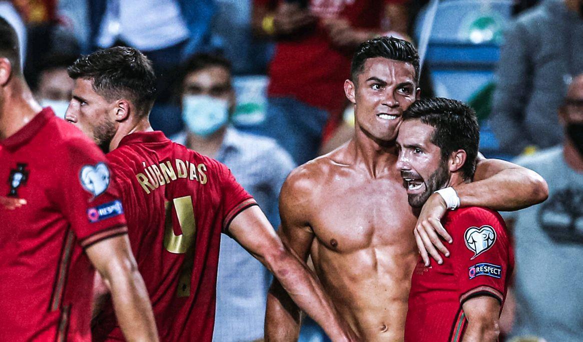 本次四人登 本次四人登